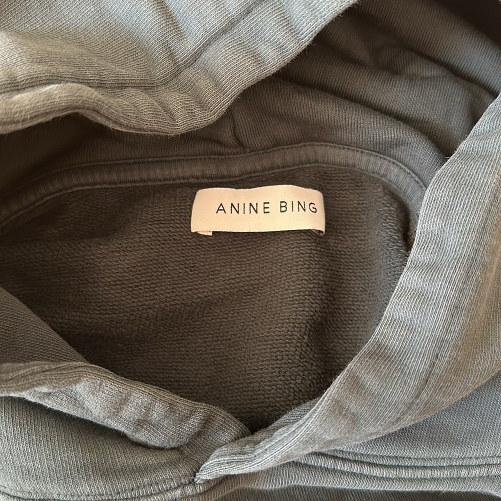 Anine Bing - Picture 2 of 4